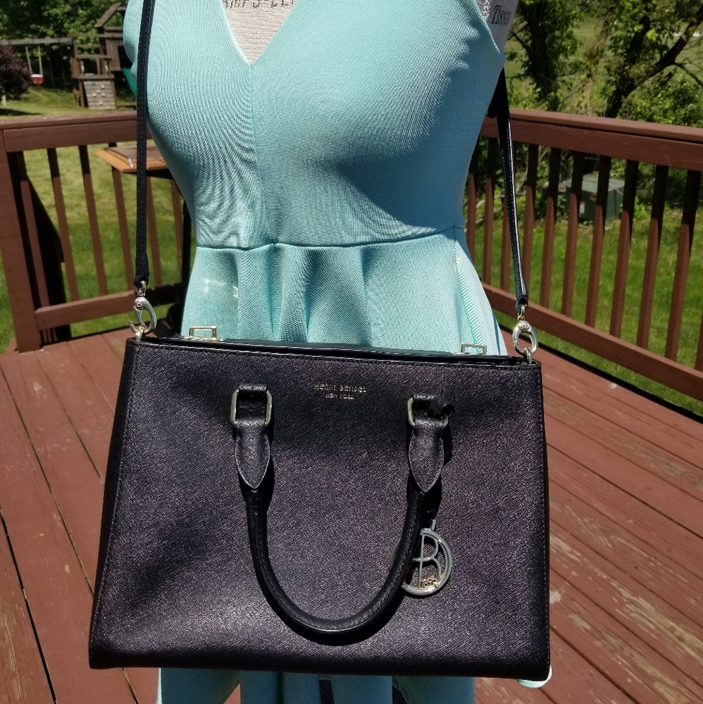Henri Bendel Purse